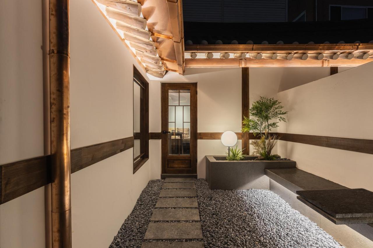 Warm Hearth - West
